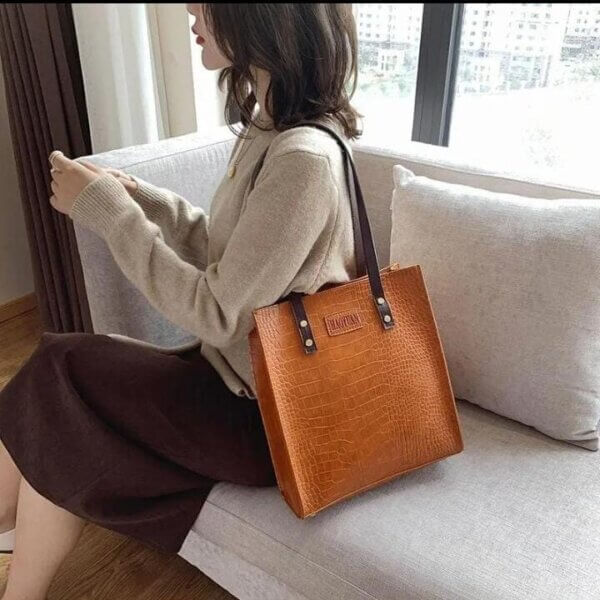 Tote Bag PU Leather Handbag Fashionable and Stylish - Image 2