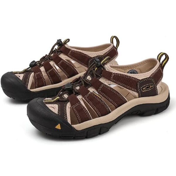 KEEN Men's Newport H2 Closed Toe Water Sandal Brown